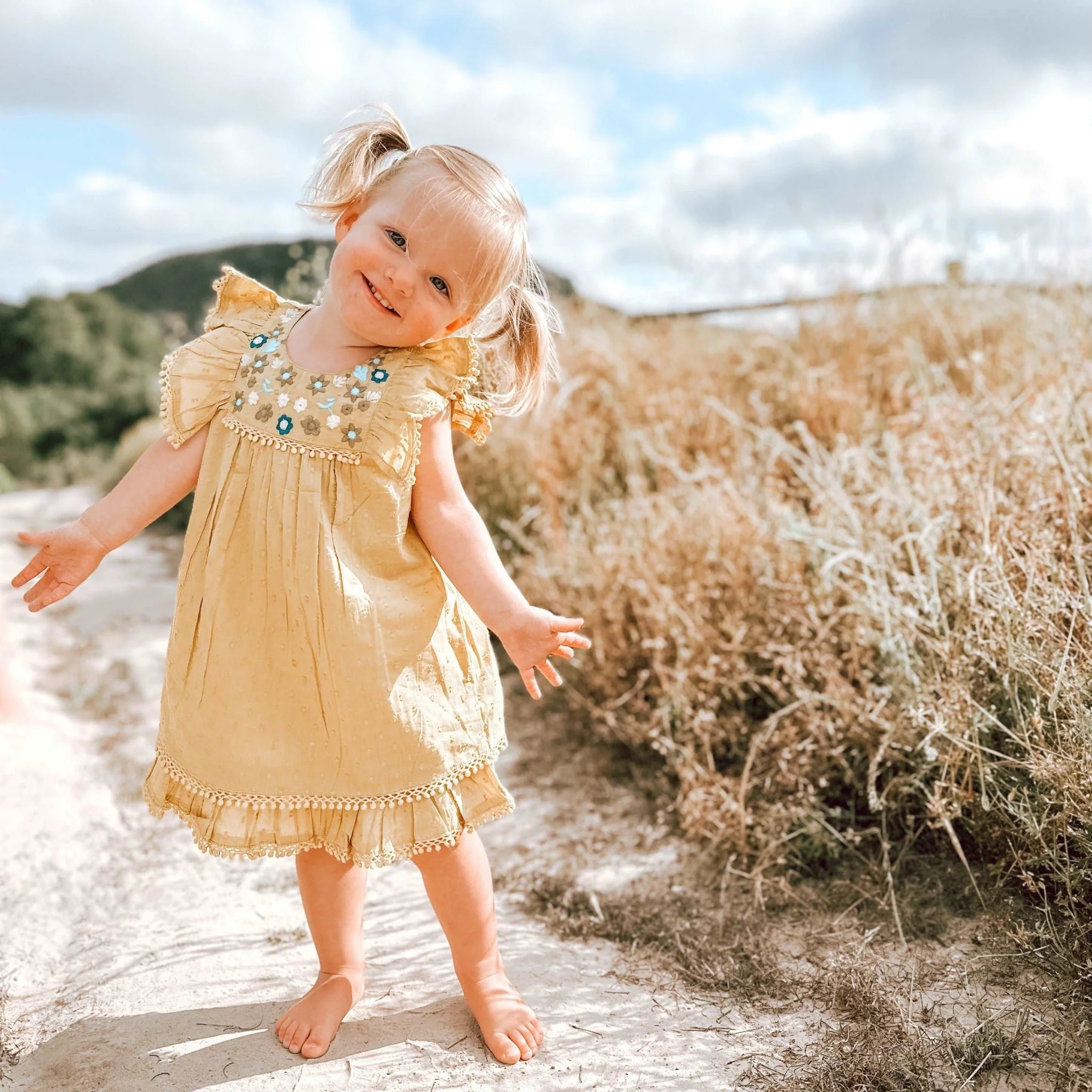 arya mini dress in mustard - Image 7