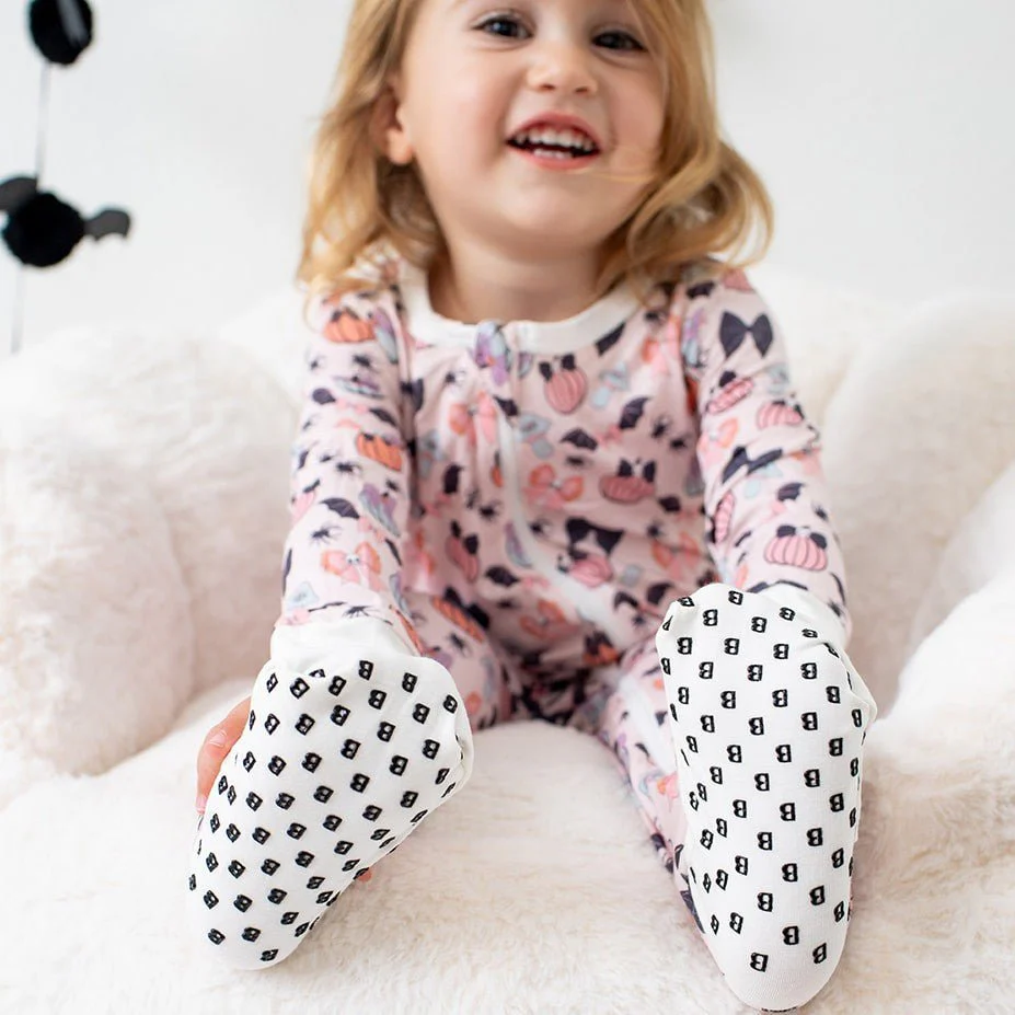 Bow & Boo Convertible Coverall - Image 3