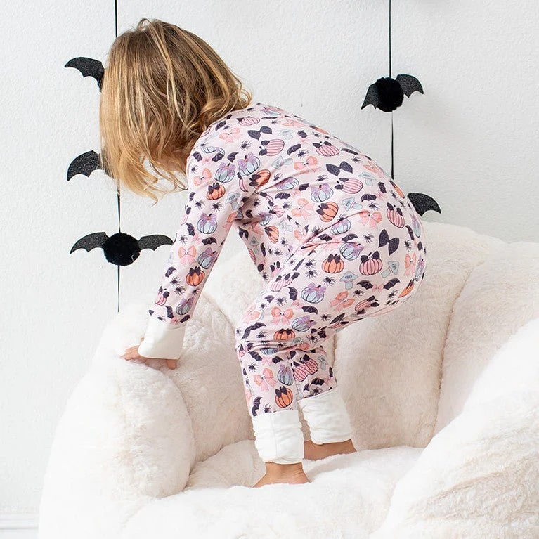 Bow & Boo Convertible Coverall - Image 4