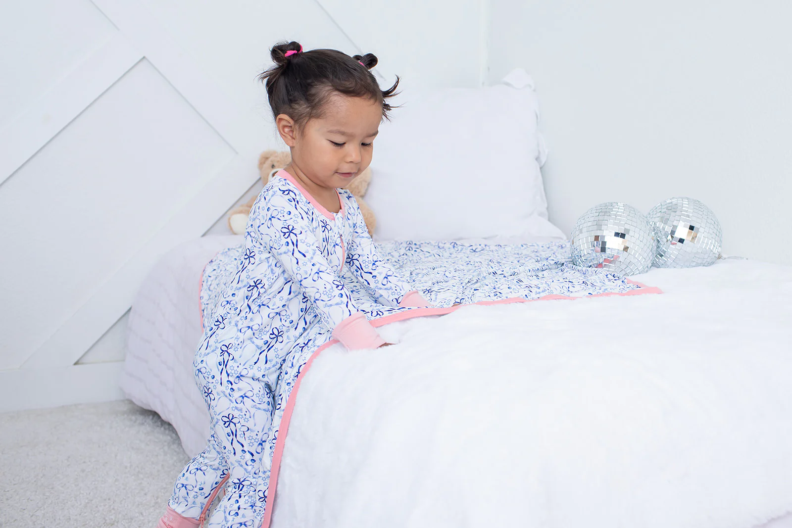 Dreidel Bows Convertible Coverall - Image 3