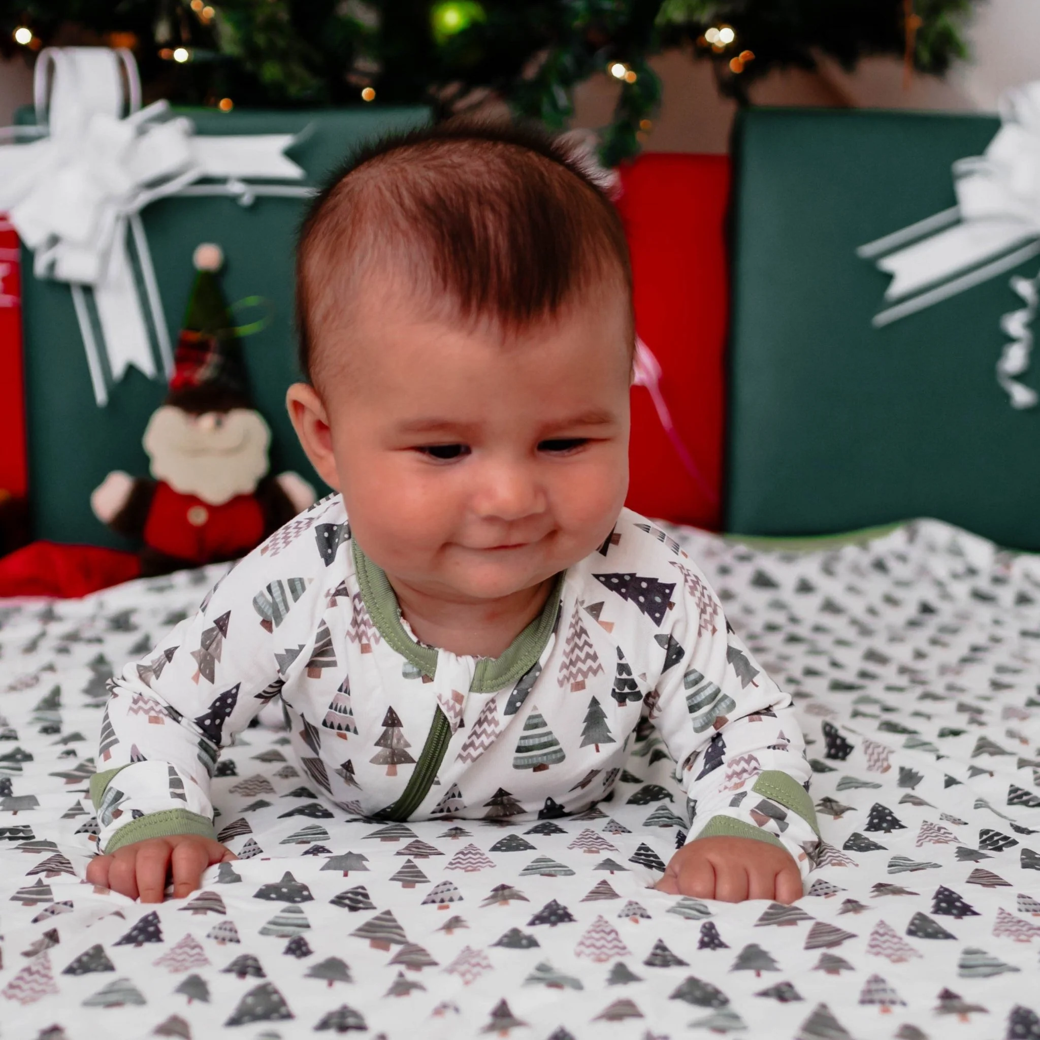 Festive Firs Footie - Image 10