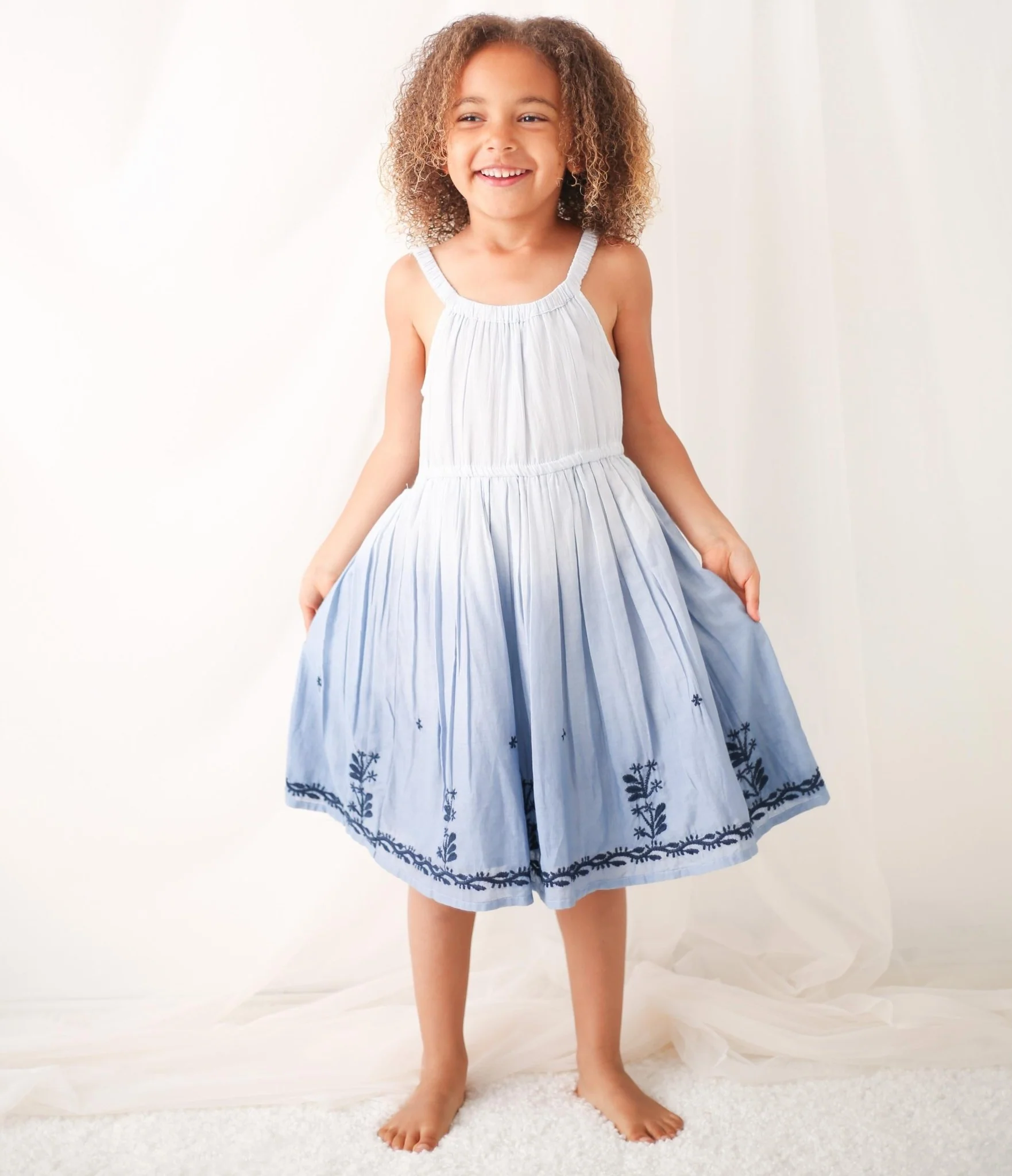 leila dress in blue - Image 6