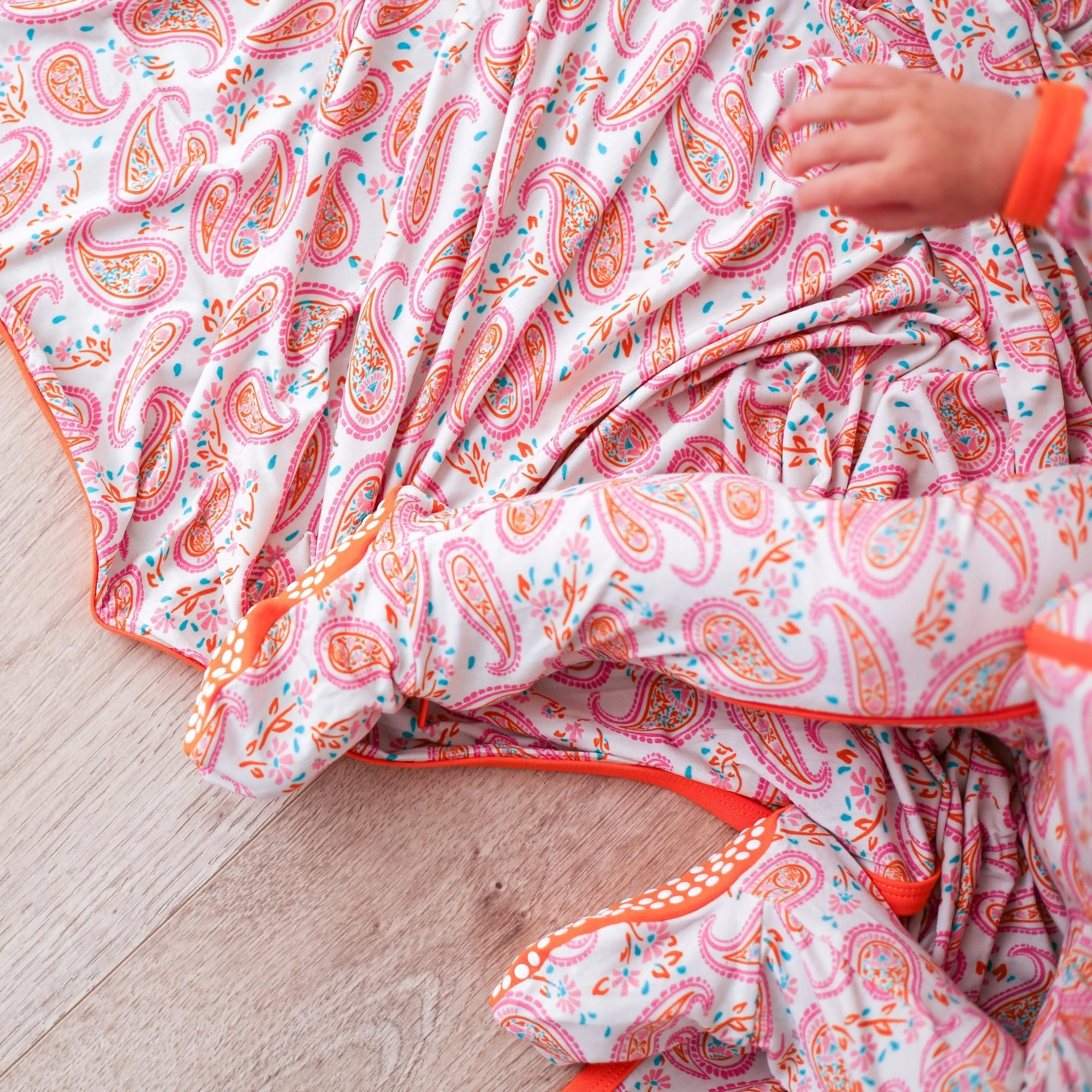 Paisley Swaddle - Image 2